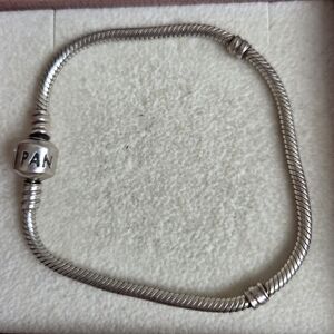 Authentic PANDORA Silver Charm Bracelet 7.5 Inches ✨️